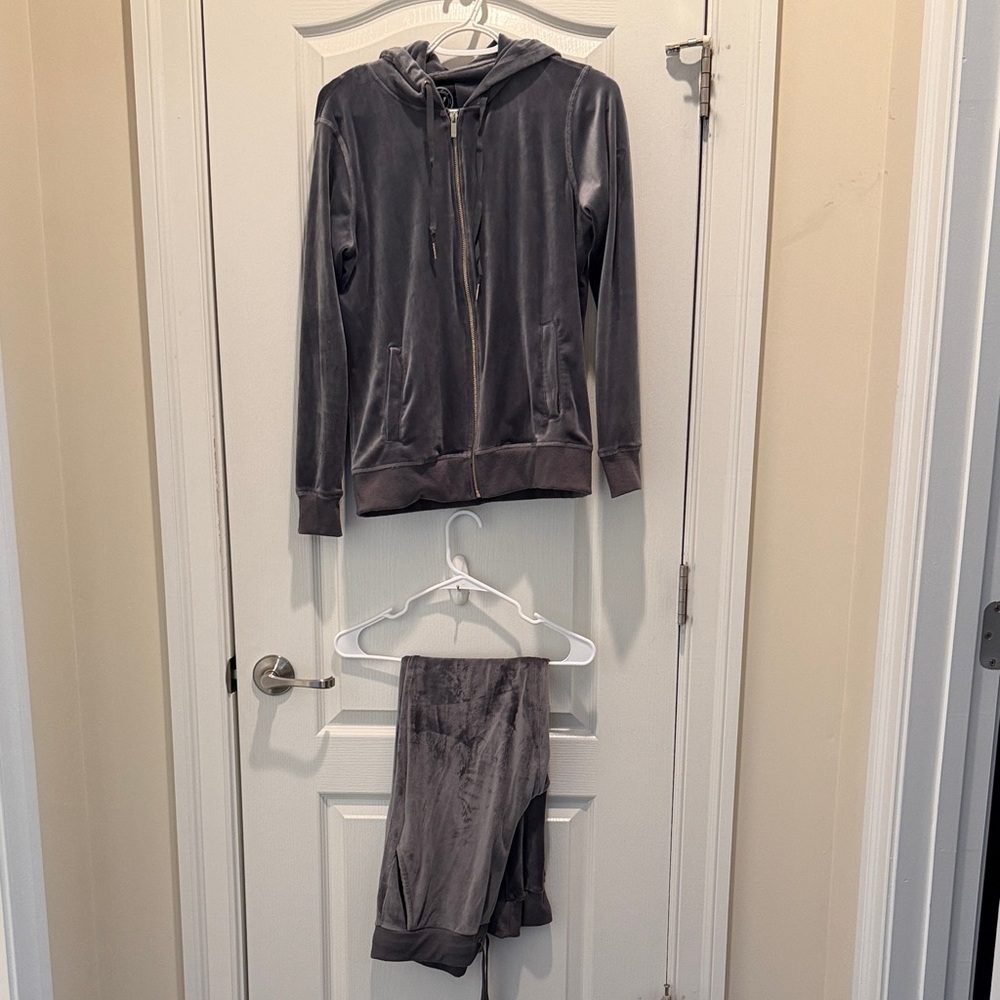 Chic Gray Velour Hoodie and Pants Set